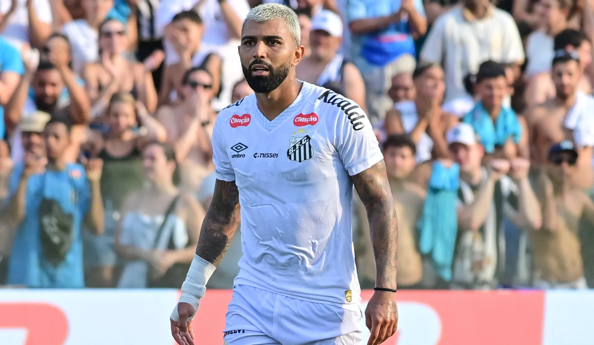 Gabigol pode ser principal novidade do Santos no clássico – Foto: Jota Erre/AGIF