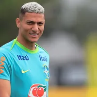 Richarlison negocia saída do Tottenham e Flamengo monitora cenário