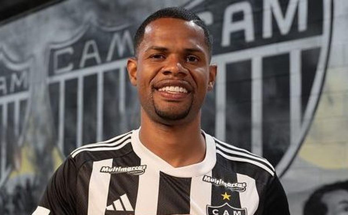 Atlético-MG decide emprestar Junior Santos ao Corinthians e vai arcar com metade do salário