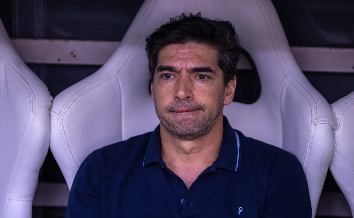 Não vai ser demitido! Leila Pereira banca permanência de Abel Ferreira após vexame!