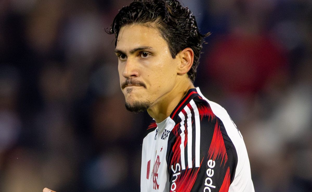 Pedro deve ser titular pelo Flamengo contra o Vasco, sua maior vítima de toda a carreira