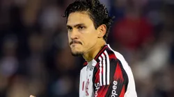 Pedro deve ser titular.