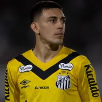 Empresário de Escobar já procura saída do lateral no Santos