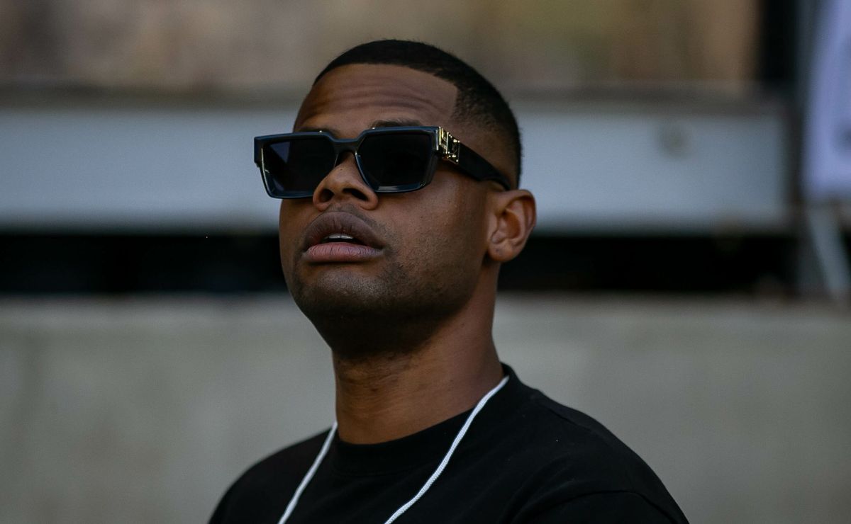 Contratação de Júnior Santos pelo Corinthians avança por empréstimo com passe fixado em R$ 50 milhões