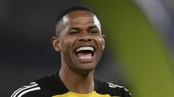 Junior Santos jogador do Atletico-MG durante aquecimento antes da partida contra o Botafogo no estadio Engenhao pelo campeonato Brasileiro A 2025. Foto: Thiago Ribeiro/AGIF