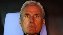 Luís Castro atuando como técnico do Al-Nassr (Foto: Yasser Bakhsh/Getty Images)