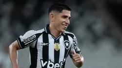 Savarino foi excluído de jogo do Botafogo esta noite para fechar com Fluminense