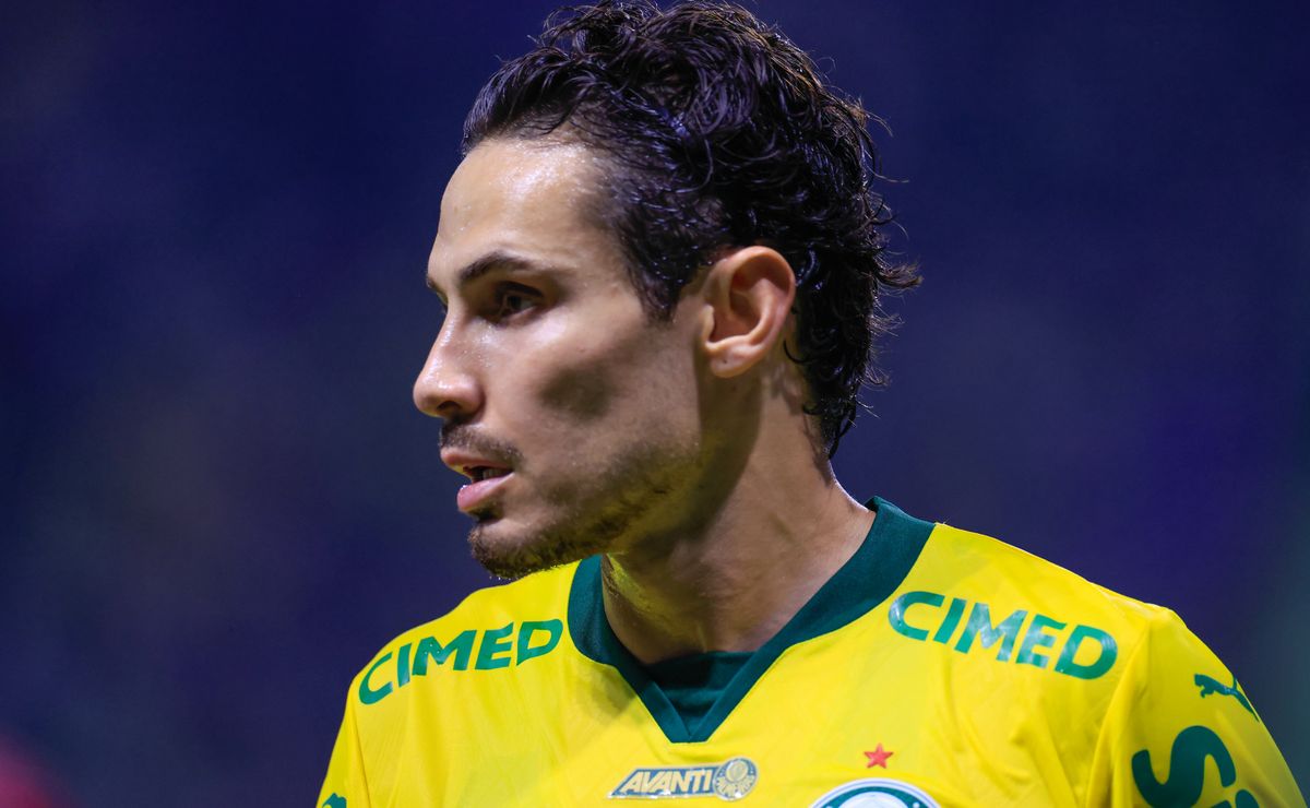 Raphael Veiga tem negociações com o América do México e pode sair por empréstimo do Palmeiras