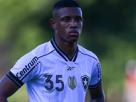 Flamengo avalia Danilo do Botafogo em meio à crise alvinegra