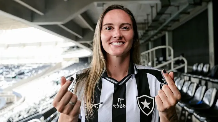 Yasmin Cosmann assina com o Botafogo por empréstimo - Foto: Arthur Barreto/Botafogo