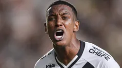 Robert Renan é um dos pilares defensivos do Vasco