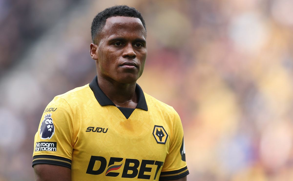 Futuro de John Arias: sondagens, interessados e o que pode definir os próximos passos