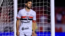 Calleri lamentando chance perdida no Morumbis. Foto: Marcello Zambrana/AGIF