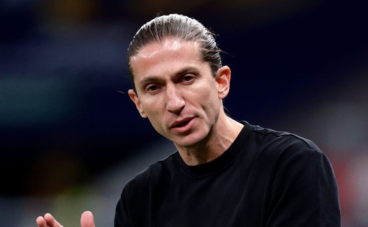 Flamengo impõe estratégia agressiva de Filipe Luís e controla clássico contra o Vasco