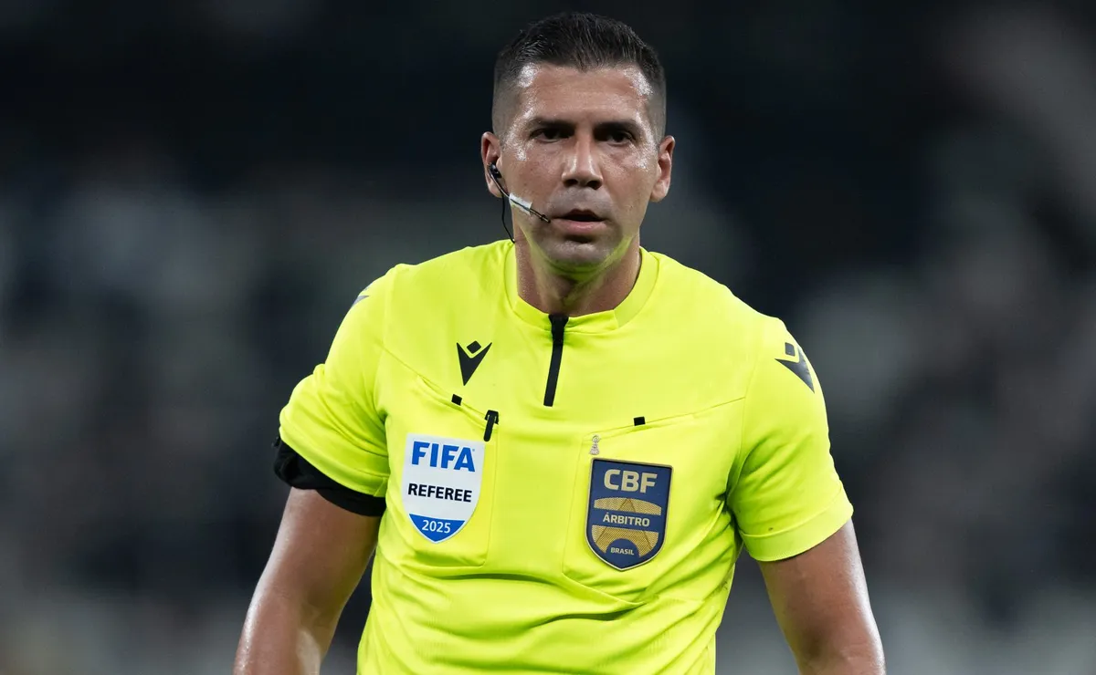 Expulsão de Cauan Barros: torcedores aprovam polêmica no clássico entre Flamengo e Vasco