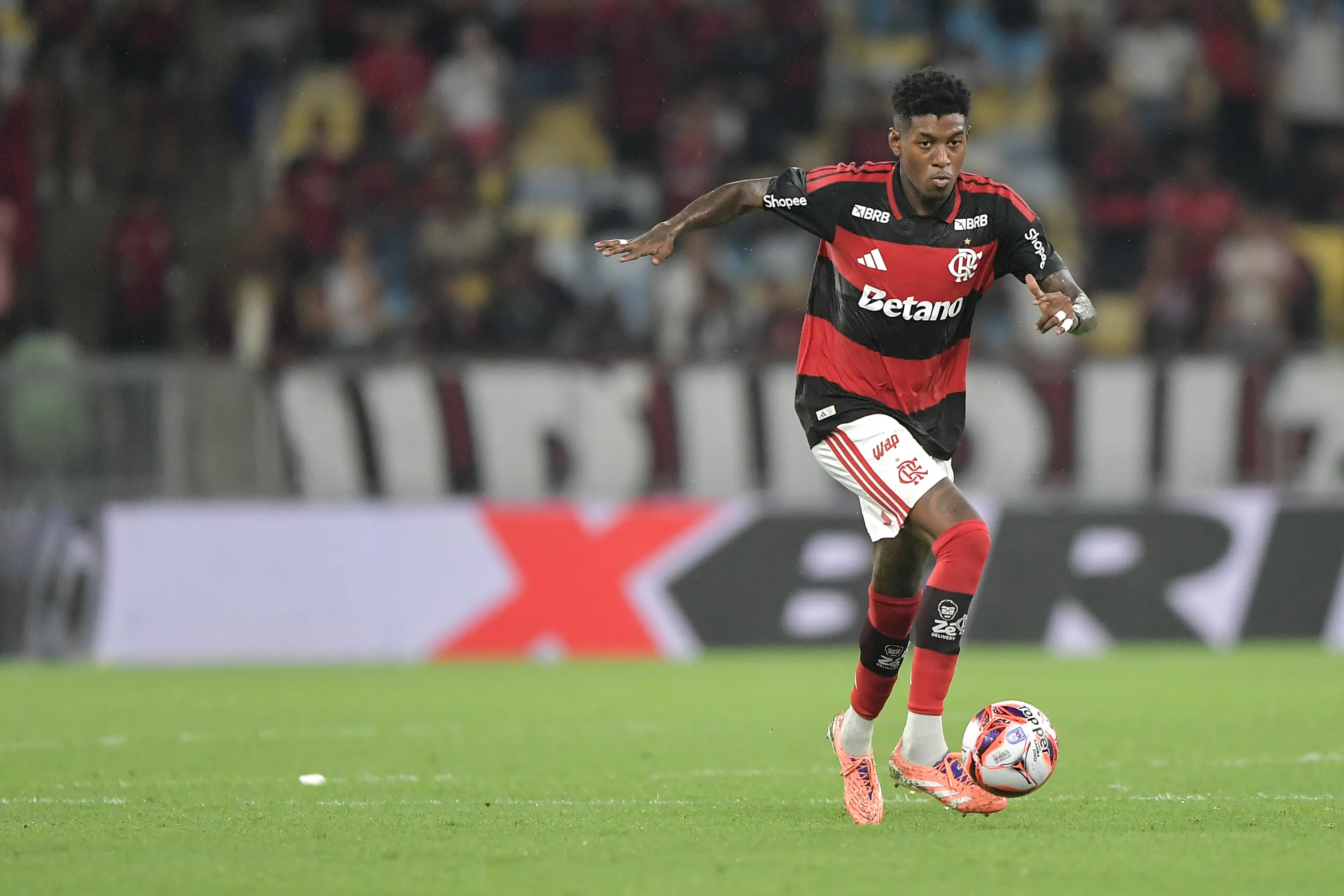 Vitao jogador do Flamengo durante partida contra o Vasco no estadio Maracana pelo campeonato Carioca 2026. Foto: Thiago Ribeiro/AGIF