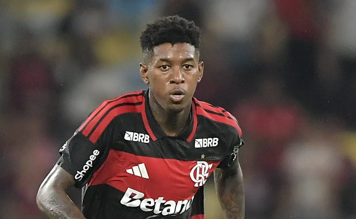 Vitão brilha na estreia pelo Flamengo e celebra vitória no clássico contra o Vasco: Muito feliz