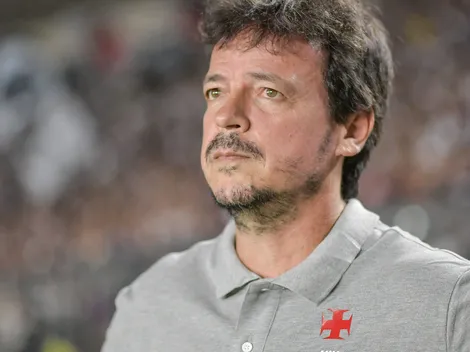 Diniz se revolta com expulsão e detalha Flamengo beneficiado