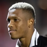 Textor aceita vender Danilo e Botafogo coloca condição de R$ 156 milhões