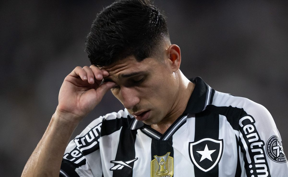 Savarino resolveu deixar o Botafogo após saber que o clube desejava sua saída