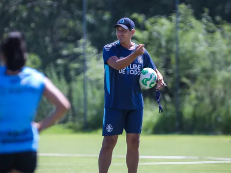 Cyro Leães comenta sobre preparação do Grêmio para a temporada