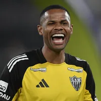 Corinthians negocia Júnior Santos e tenta acordo com Atlético-MG