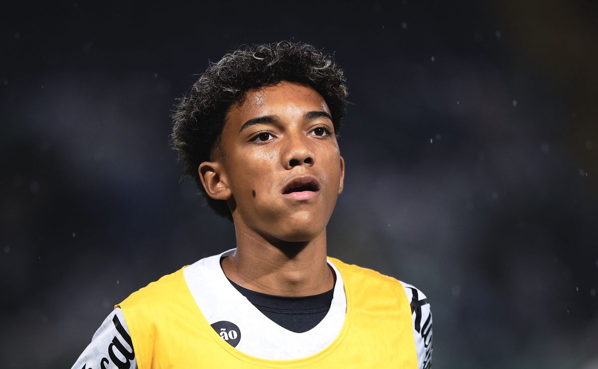 Robinho Júnior perde espaço no Santos em 2026 e decisão de Vojvoda afeta minutagem do atacante