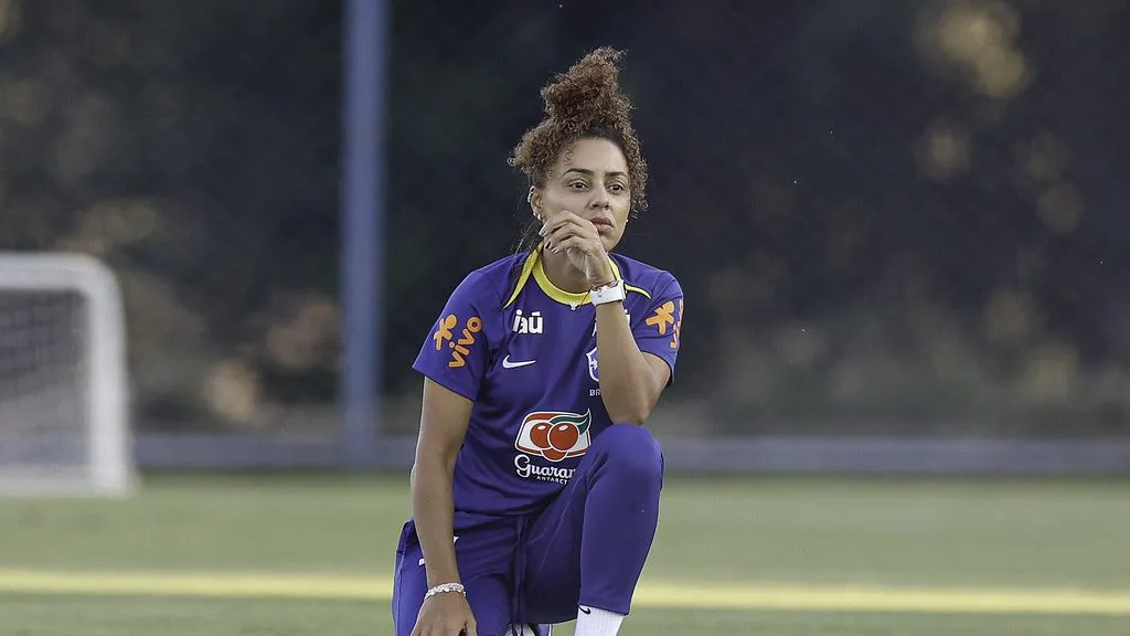 Rilany Silva, treinadora do Brasil Feminino Sub-17, em treinamento