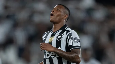 Danilo está valorizado no mercado da bola.