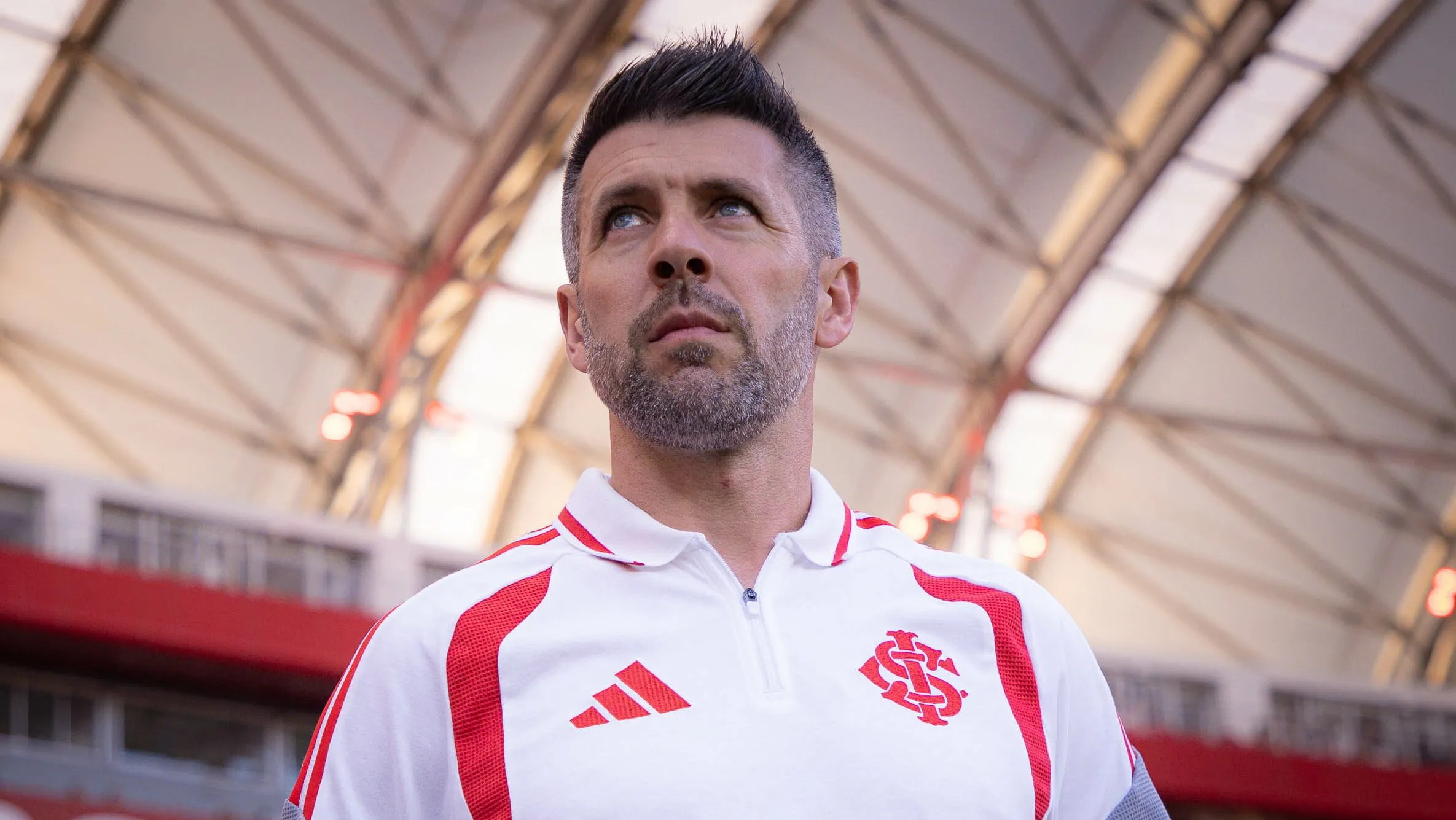 Pezzolano detalhou seus planos para encarar o Grêmio – Foto: Maxi Franzoi/AGIF