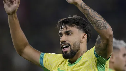 Lucas Paquetá em campo pela Seleção Brasileira.