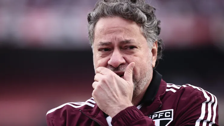 SP - Sao Paulo - 11/09/2022 - BRASILEIRO A 2022, SAO PAULO X CORINTHIANS - Julio Casares presidente do Sao Paulo durante partida contra o Corinthians no estadio Morumbi pelo campeonato Brasileiro A 2022. Foto: Ettore Chiereguini/AGIF