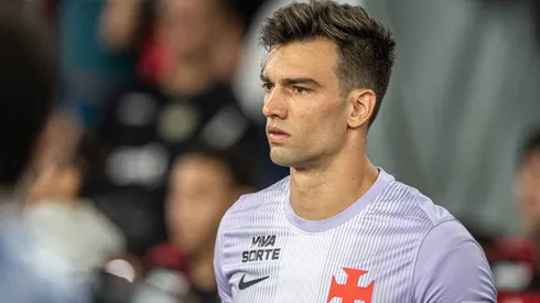 Goleiro deu a sua opinião – Foto: Thiago Ribeiro/AGIF.