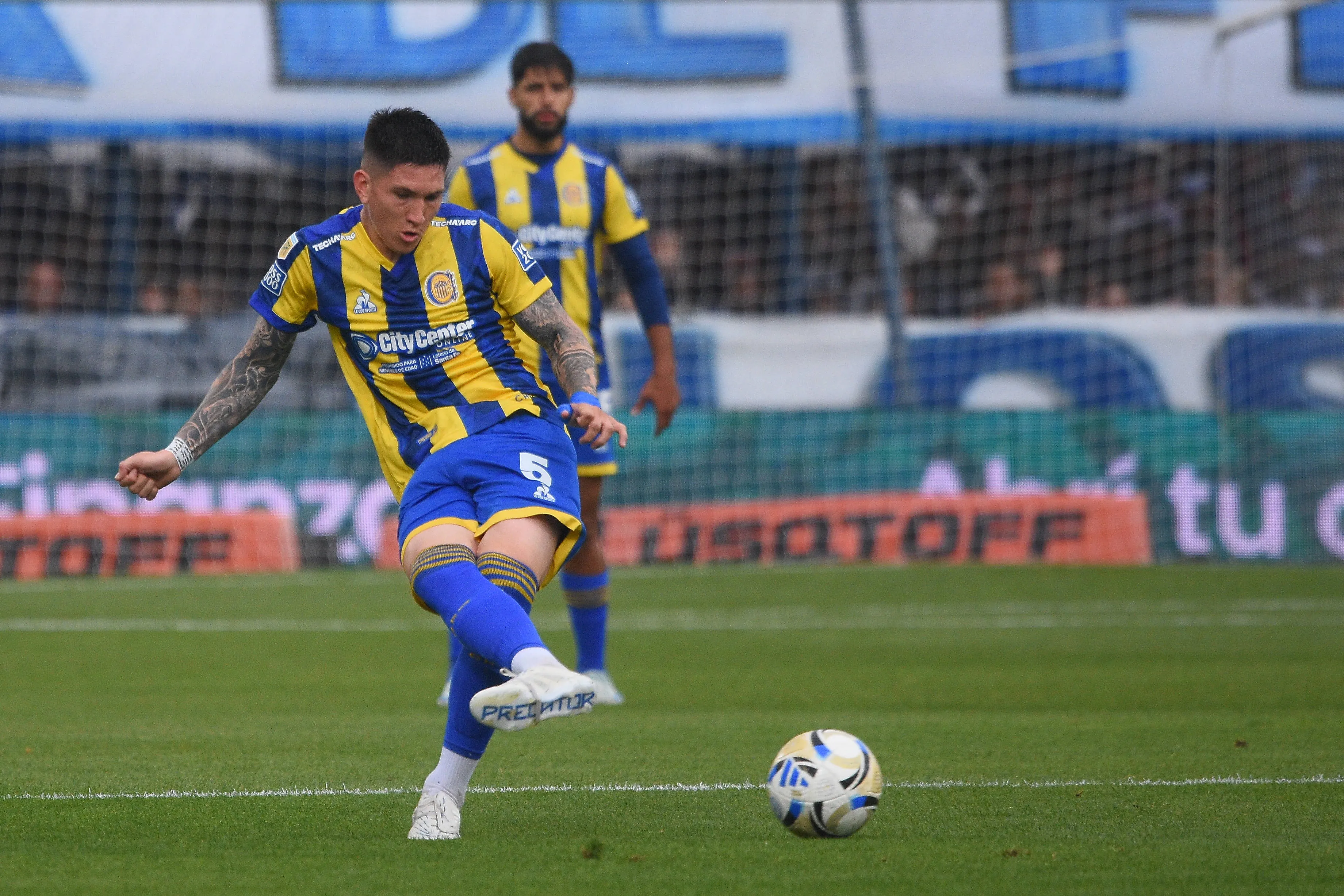 Argentino Franco Ibarra está em sua terceira temporada pelo Rosario Central e entrou na mira gremista – Foto: IMAGO /&nbsp;NurPhoto