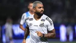 SP - BARUERI - 14/01/2026 - PAULISTA 2026, PALMEIRAS X SANTOS - Gabi jogador do Santos durante aquecimento antes da partida contra o Palmeiras no estadio Arena Barueri pelo campeonato Paulista 2026. Foto: Ettore Chiereguini/AGIF