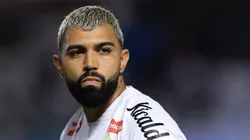 Gabigol em ação com a camisa do Santos em 2026.