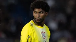 Hugo Souza não poupou críticas ao Santos - Foto: Joisel Amaral/AGIF