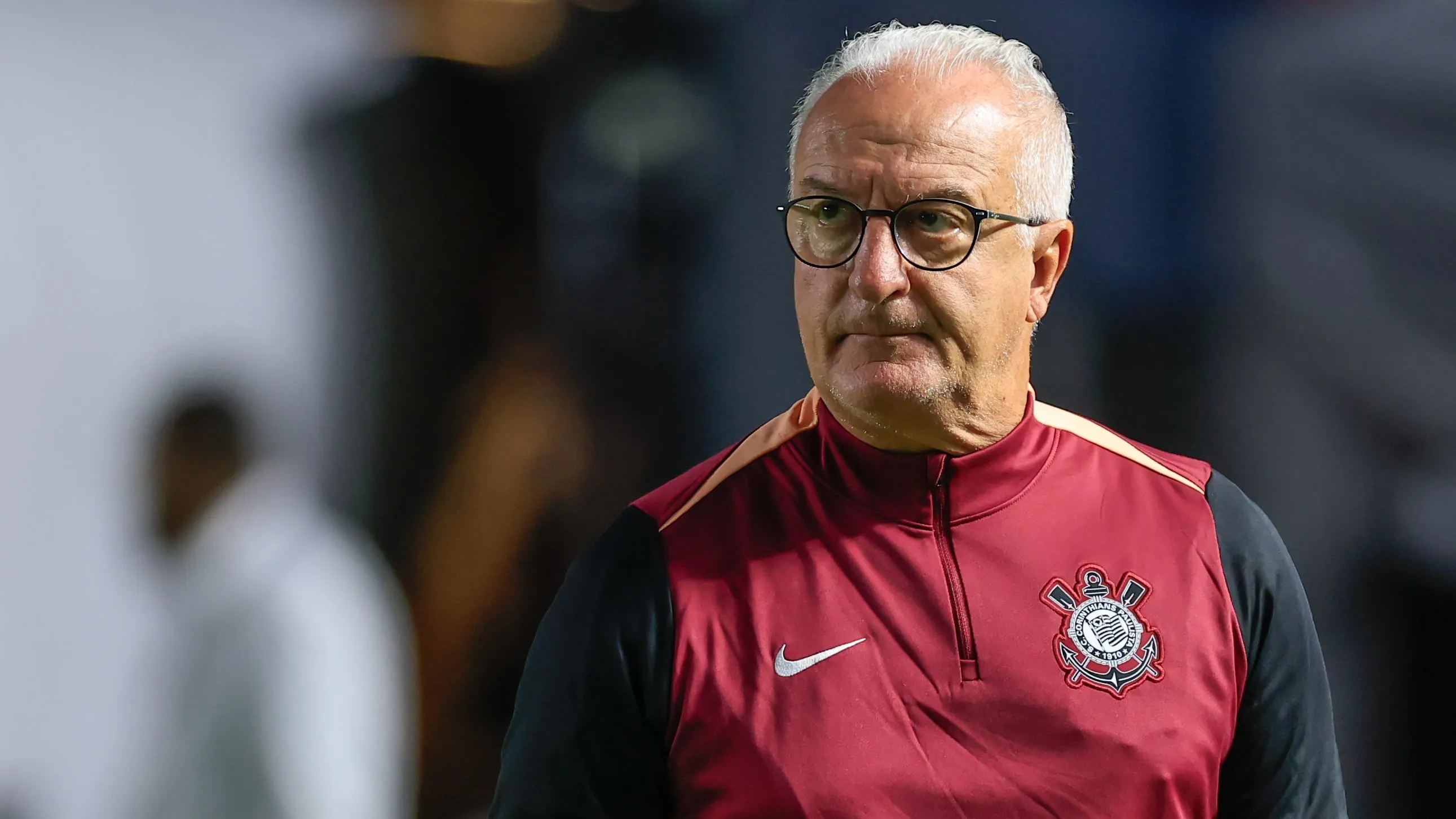 Dorival Júnior comentou sobre erro da arbitragem – Foto: Marcello Zambrana/AGIF