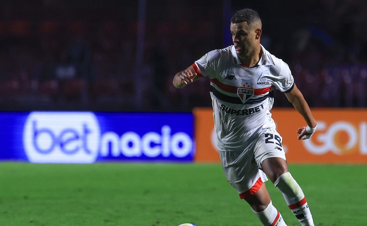 Alisson encaminha saída do São Paulo e Corinthians aceita pagar até R$ 3 milhões em acordo pelo meia