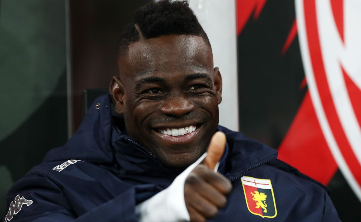 Balotelli é oferecido por intermediário ao Fluminense e contratação foi descartada em dezembro