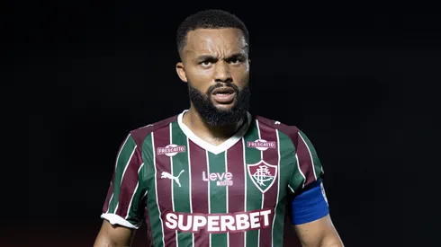 Samuel Xavier saiu em defesa do elenco Tricolor – Foto: Jorge Rodrigues/AGIF