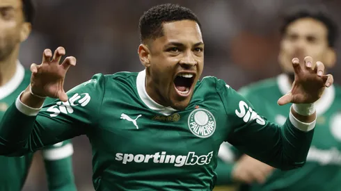 Atacante fez grande temporada – Foto: Miguel Schincariol/Getty Images.