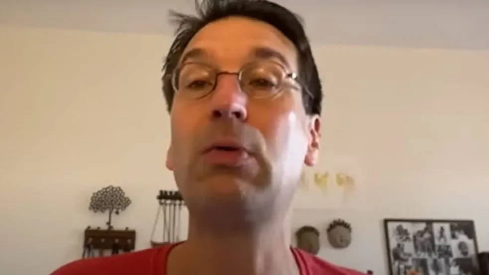 Arnaldo Ribeiro pegou pesado sobre o empréstimo de Alisson – Foto: Reprodução, Uol Esporte