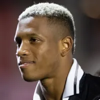Botafogo quer R$ 143MI para vender Danilo ao Palmeiras
