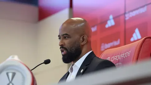 Fabinho Soldado, diretor executivo do Inter em entrevista coletiva (Foto: Ricardo Duarte / Internacional)