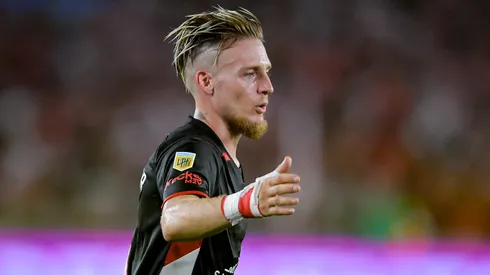 Meia tem o futuro incerto – Foto: Marcelo Endelli/Getty Images.