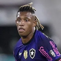 Danilo escolhe Botafogo em vez de Flamengo ou Palmeiras