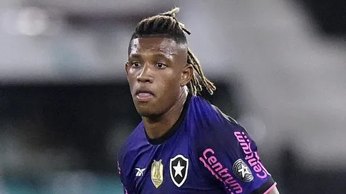 Danilo, meio-campista do Botafogo