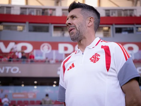 Antes de encarar o Grêmio, Pezzolano indica postura do Inter no Gre-Nal 449
