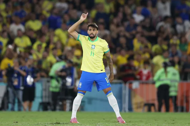 Paquetá também deseja permanecer no radar da Seleção Brasileira. Foto: Marlon Costa/AGIF